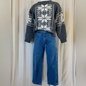 Vintage Grey Wool Fair Isle Sweater – Cozy & Effortlessly Cool